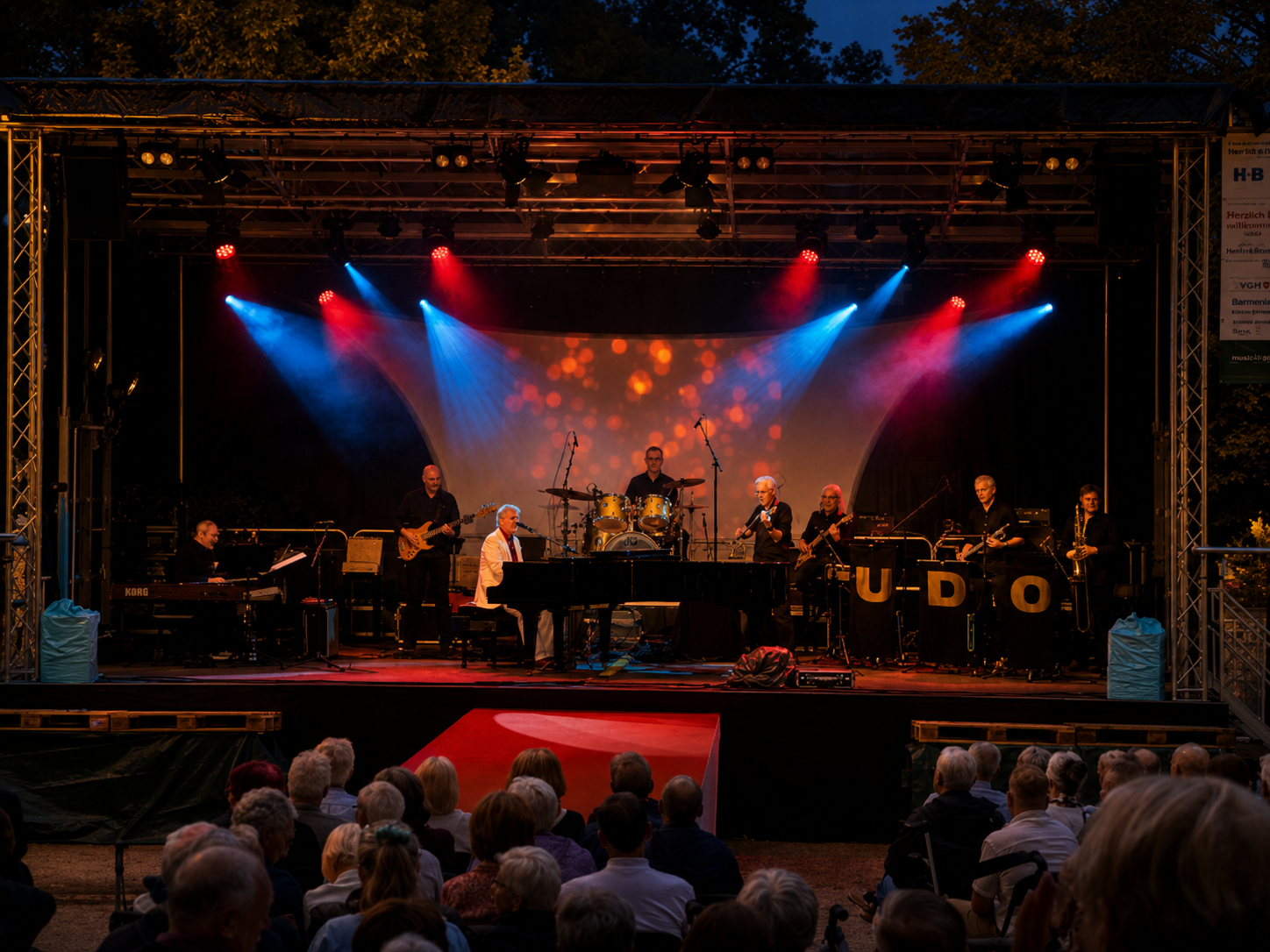 Mischpult-Position bei einem Open-Air-Konzert